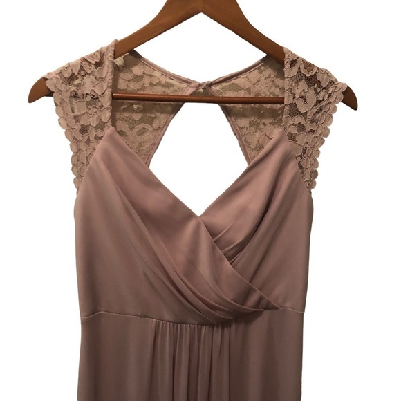 David Bridal Long Bridesmaid Dress Lace Cap Sleeve Sz 8 Dusty Pink
STYLE F19505 - Picture 3 of 7